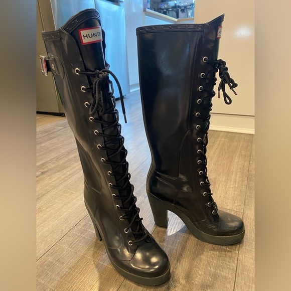 Rare Hunter Black Lace-Up Knee-High Boots - Picture 1 of 7